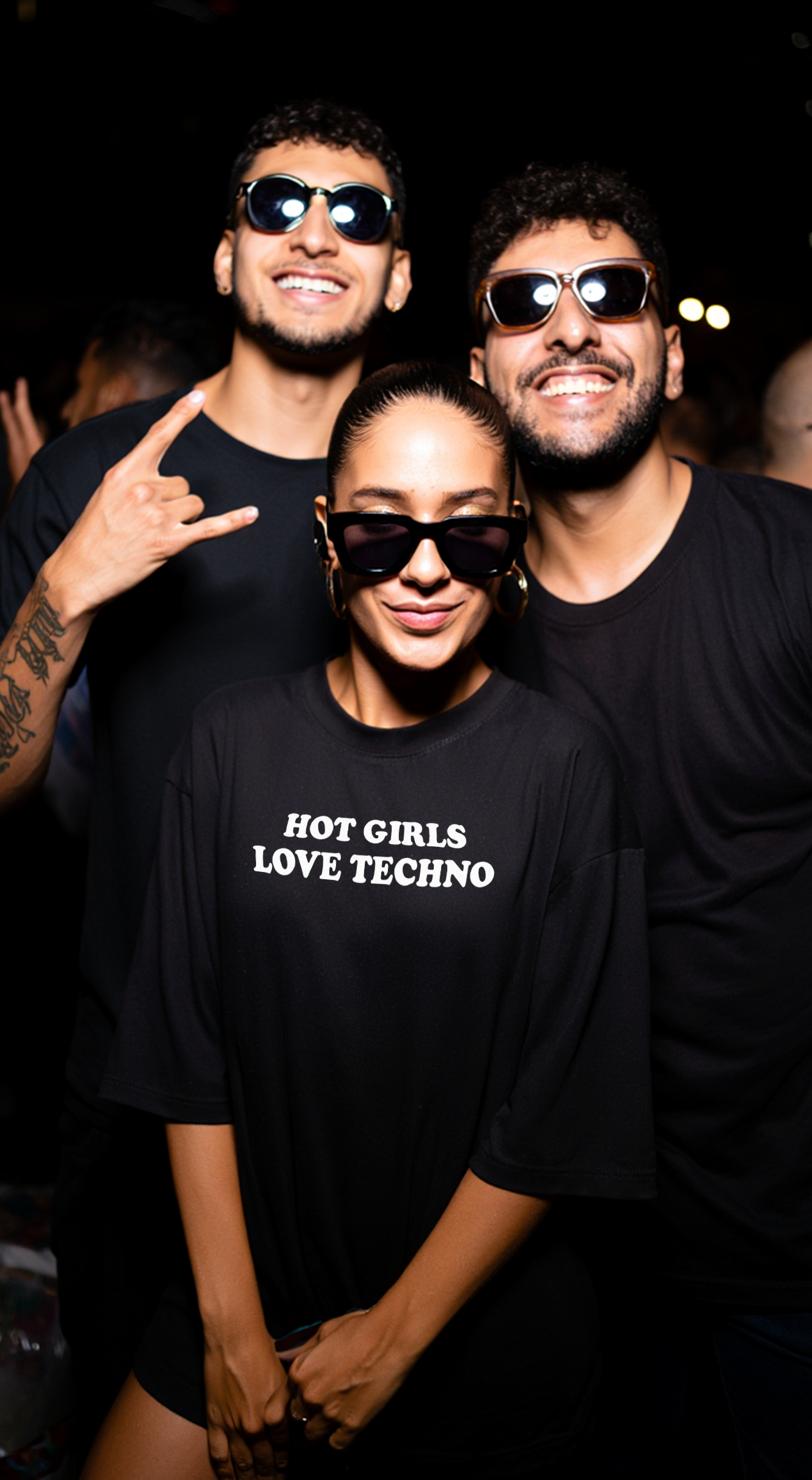 Hot Girls Love...