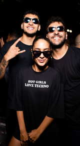 Hot Girls Love Techno (Unisex)