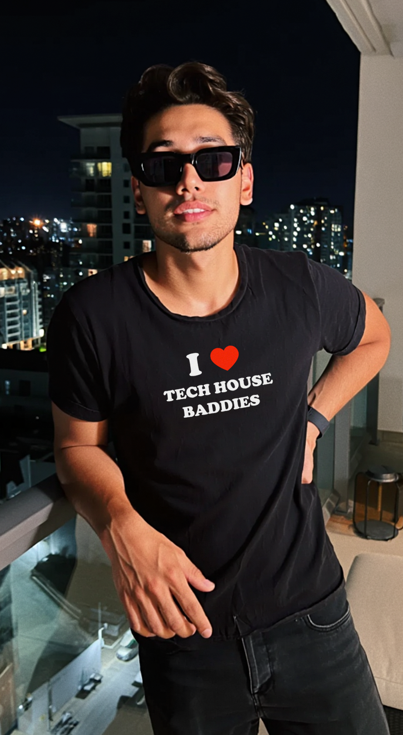 I ❤️ Tech House Baddies (Unisex)