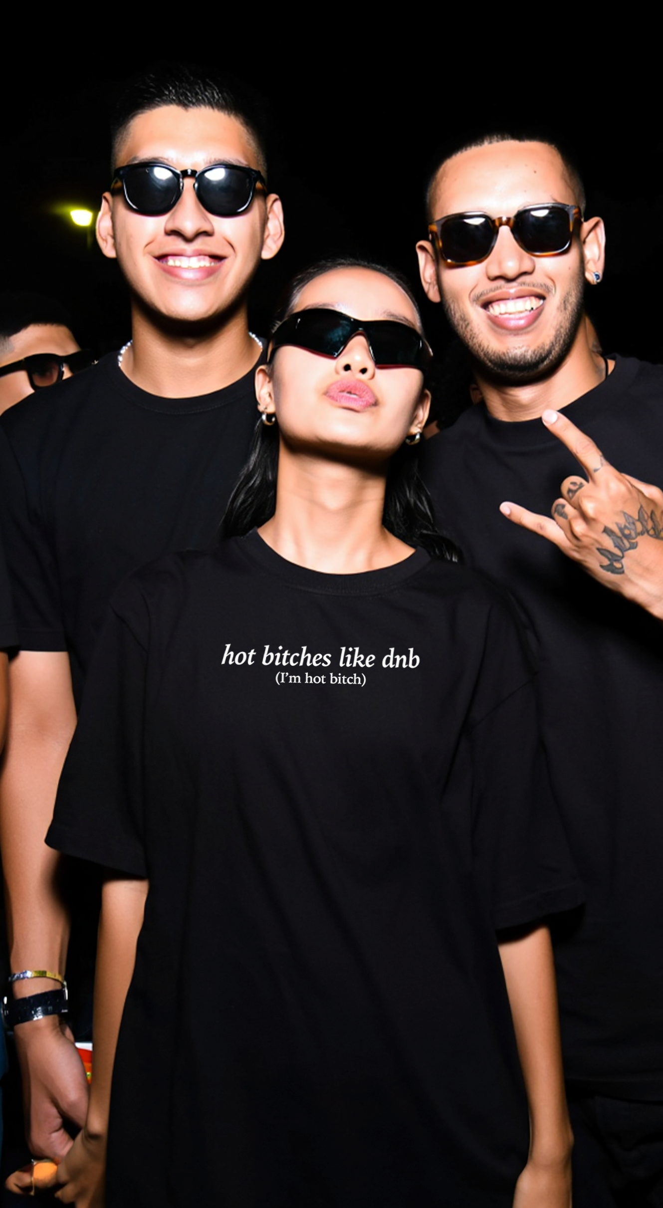 Hot Bitches Like DnB (Unisex)